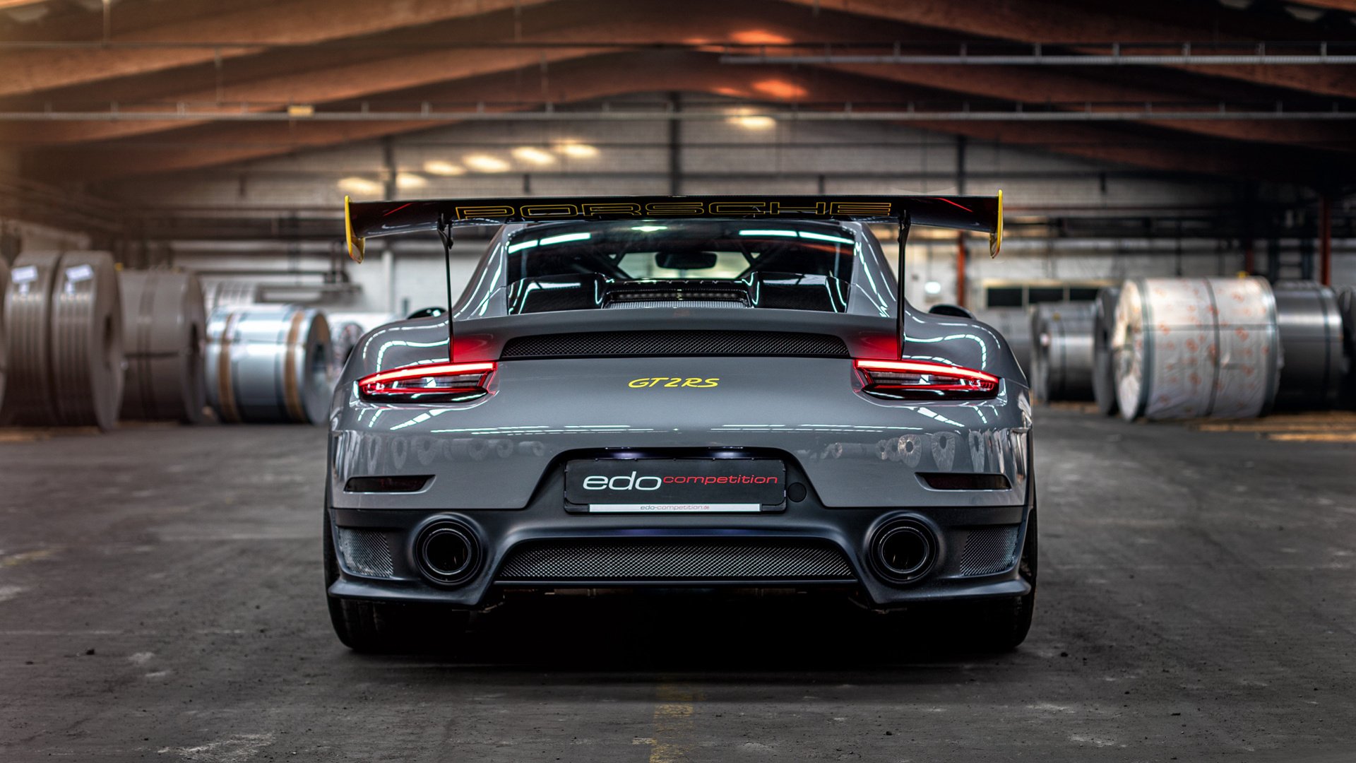 SPORTS-APP下载-“西甲焦点：豪门对决，场面火爆引发热议”，西甲豪门什么意思