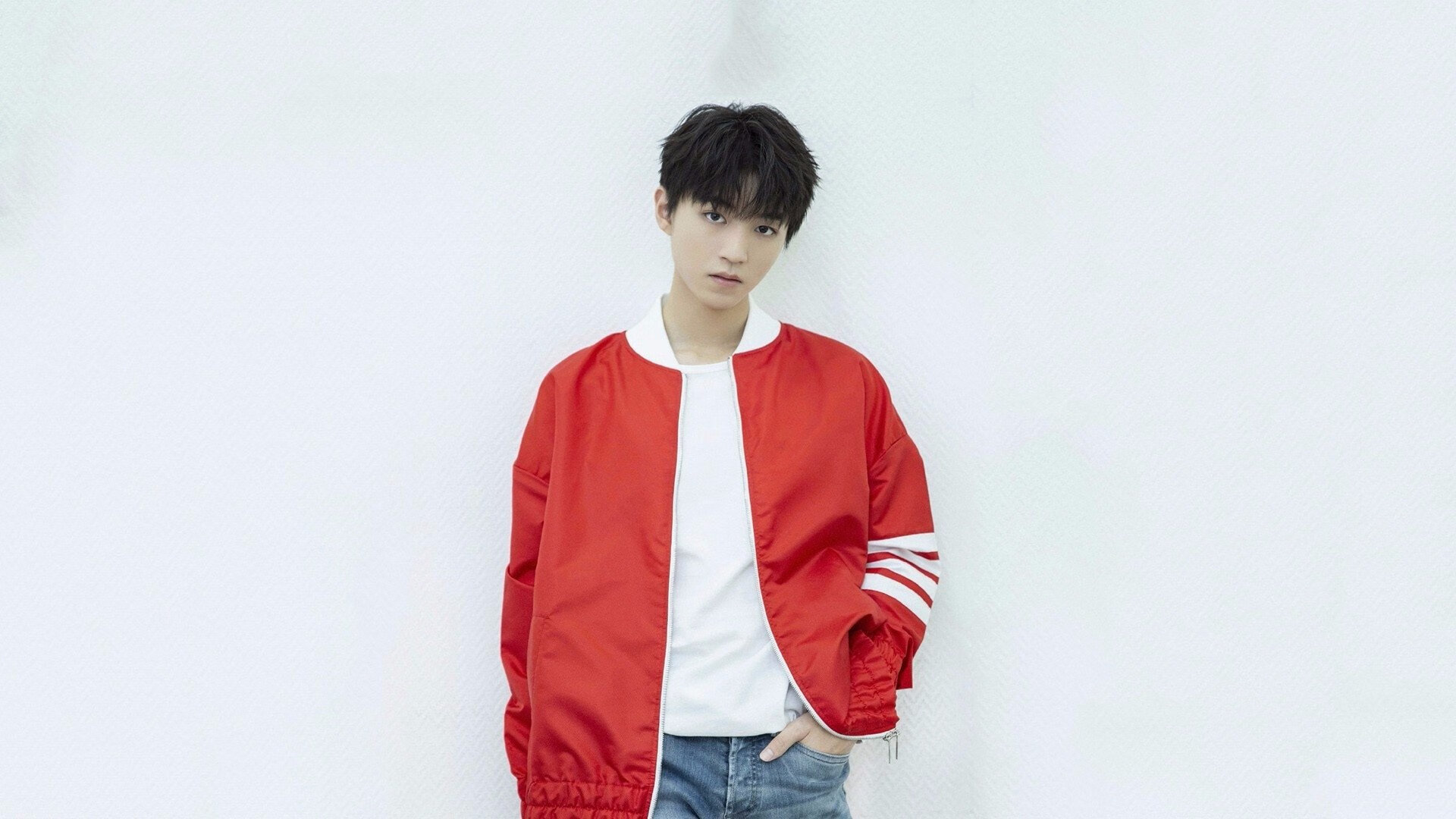 《电竞行业的“热门职业”:从主播到场馆管理》,电竞主播在哪里工作