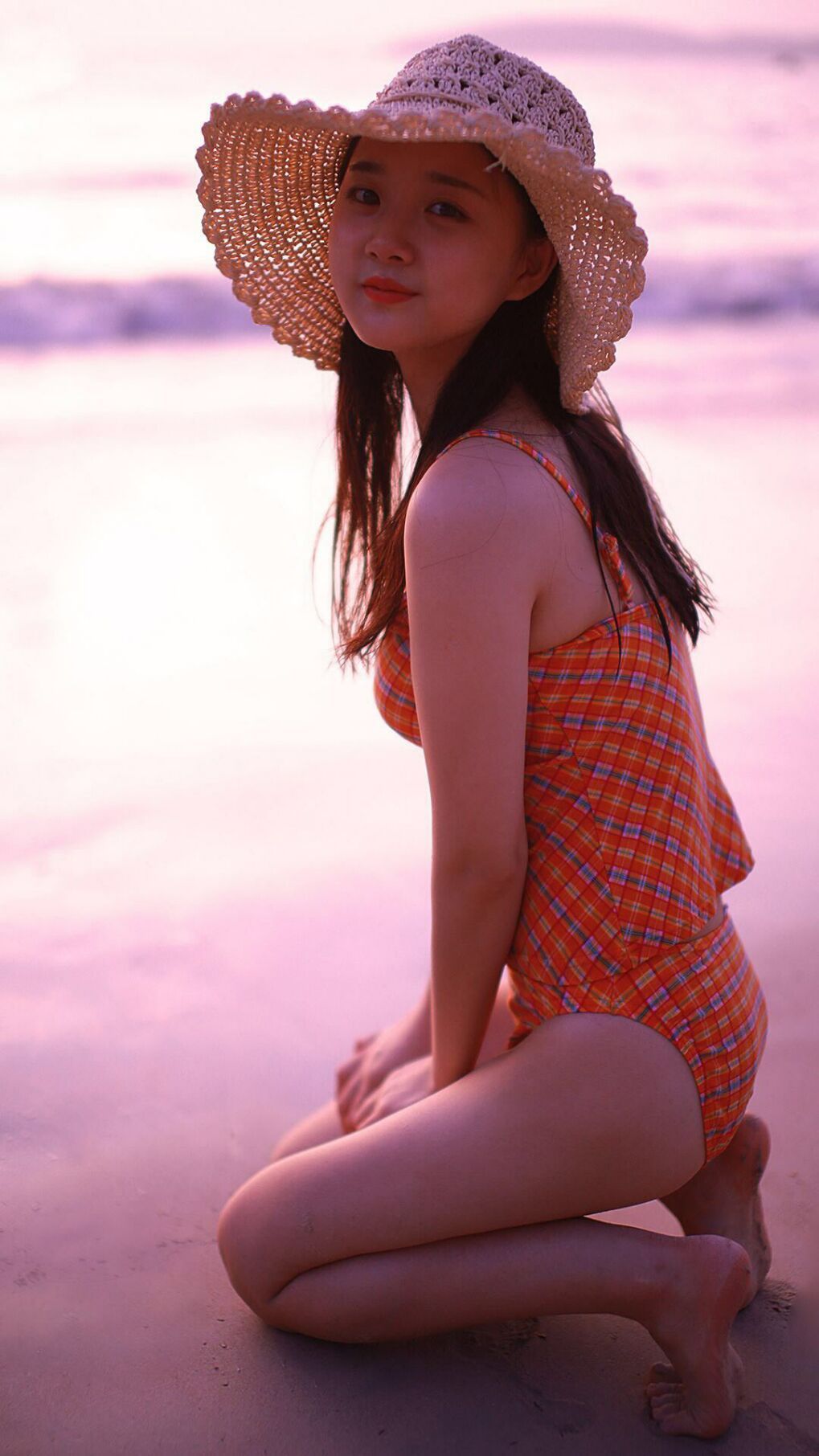 巴萨控球率高达75%，完全掌控比赛节奏，巴萨控球率达81%