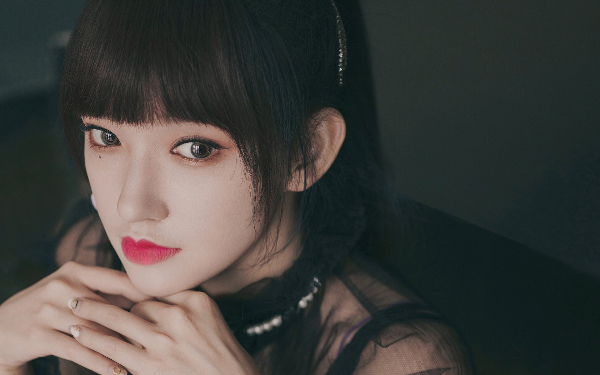 现场气氛热烈,球迷热情加油助威!,球迷加油视频