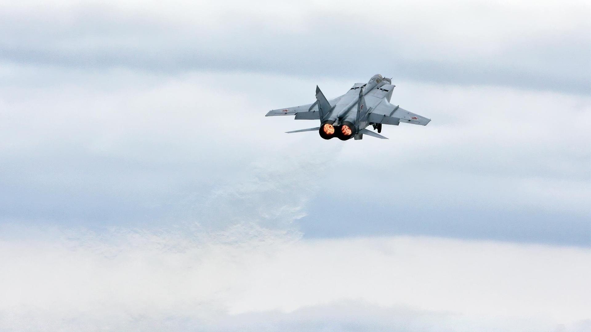 B体育中国内陆官方网站-法国新一代球员崭露头角，赢得广泛关注