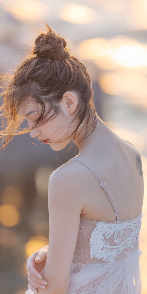 王嘉男再夺冠军跳远大奖赛,跳远王佳楠个人资料